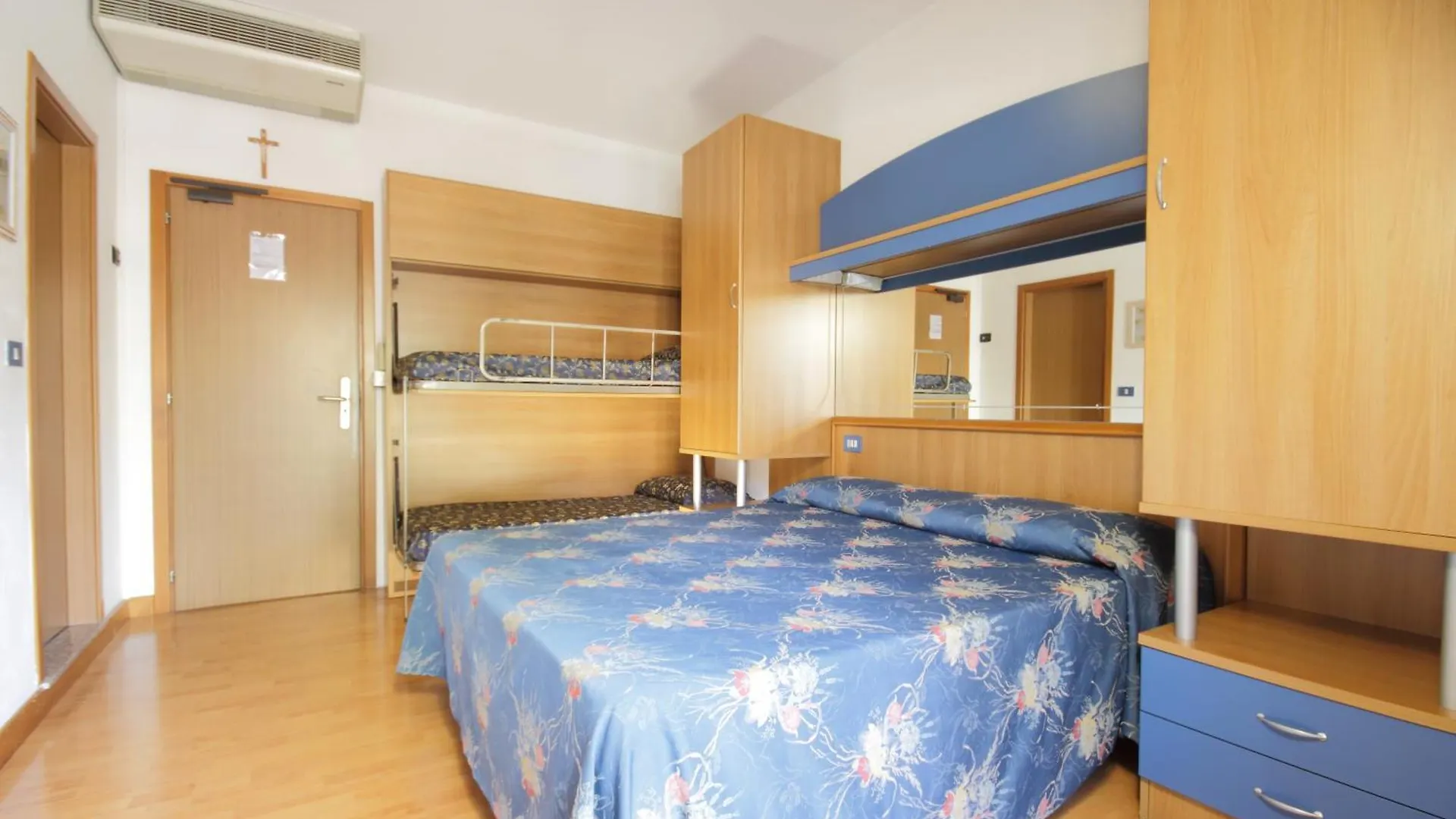 ***  Hotel Toledo Italy